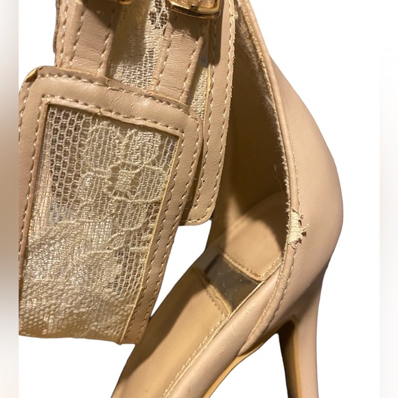 Nude high heels with laces - Picture 7 of 8